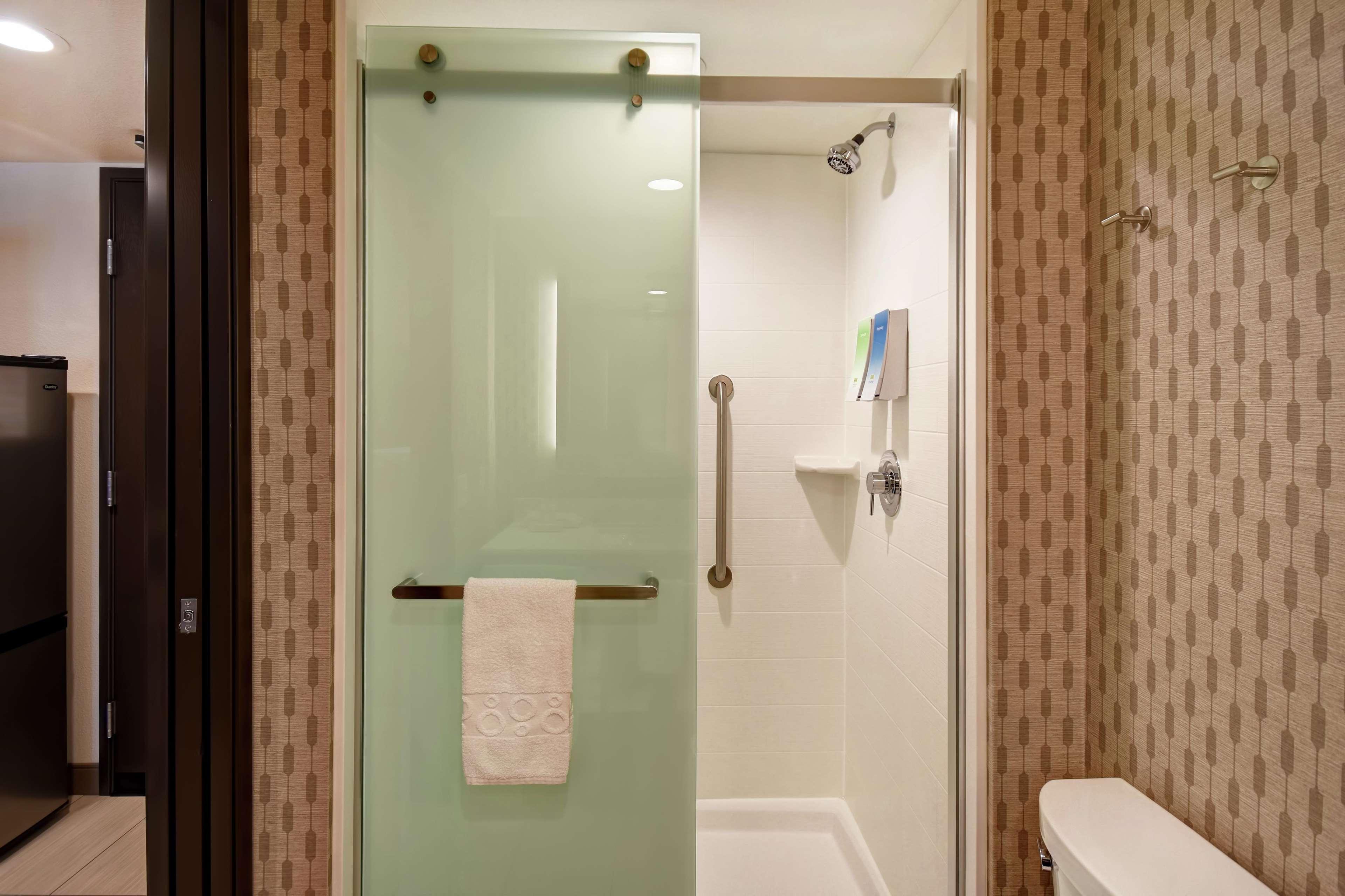 Home2 Suites By Hilton Victorville Eksteriør bilde